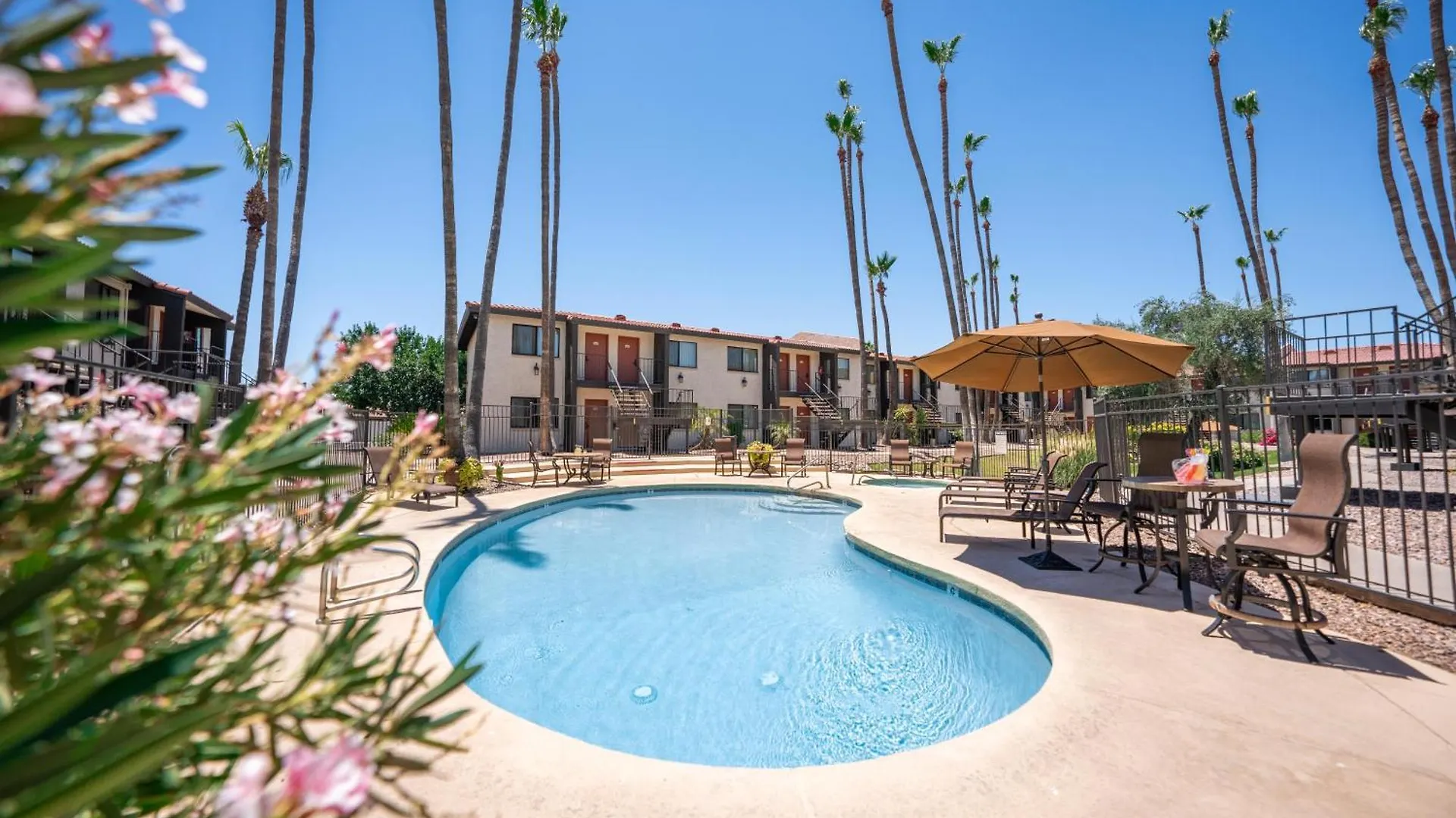 211 Fully Furnished 1Br Suite-Outdoor Pool Scottsdale 0*,